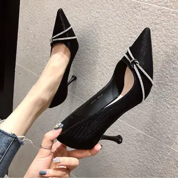 Френските обувки на висок ток в приказен стил, Новост 2021 г., женски универсалните модни обувки с остър пръсти и фин пръсти, дамски работни вечерни тънки обувки Изображение 2