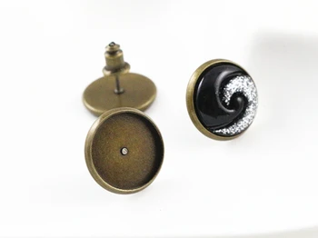 12 мм, 50 бр. Обеци-карамфил с бронзов покритие (с затычкой за уши) Обеци Заготовки/Рамка, са подходящи 12 мм Стъкло кабошоны, копчета (L3-29) Изображение 2