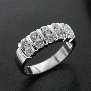 Huitan Прости Стилни Дамски пръстен На пръста си Сребърен цвят, Универсален Ежедневни Облекла, Аксесоари За Партита, Лъскави Бижута с Фианитами, Лидер на Продажбите