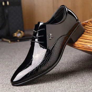 Топ Оксфордские обувки Мъжки луксозни лак сватбени обувки Модел обувки с остър пръсти Класически обувки дерби Кожени обувки Размер 38-48